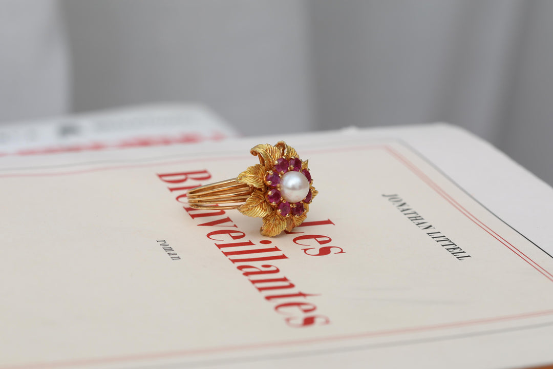 Bague vintage or jaune, perle et rubis "True Romance"