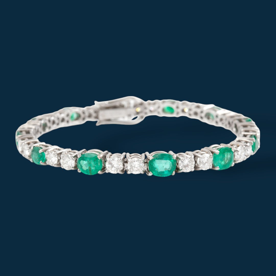 Bracelet rivière vintage luxe or gris, émeraudes et diamants Emerald Riot Savaje Paris