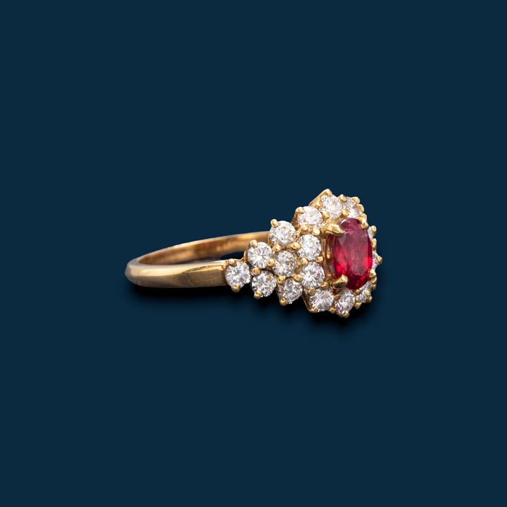 bague or jaune royale diamants rubis