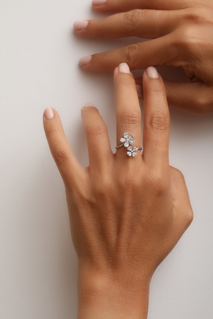 Bague vintage Toi & Moi or gris et diamants "Jardin Secret"