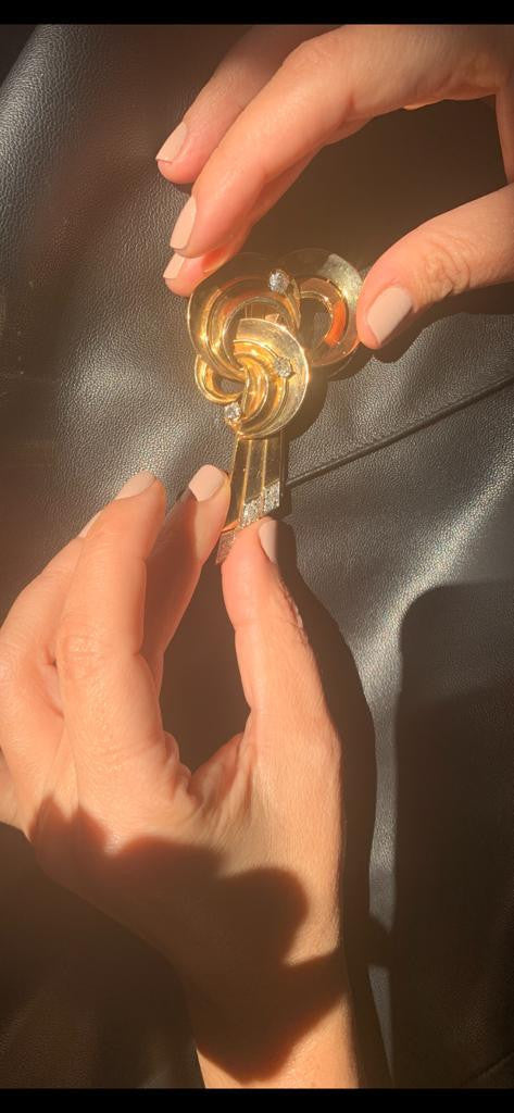 Broche vintage or jaune et diamants "Clé du Coeur"