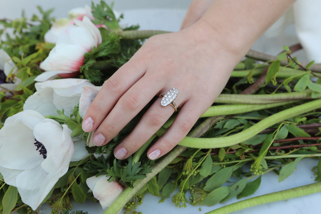 Bague vintage marquise or jaune, or gris et diamants "Douce Harmonie"