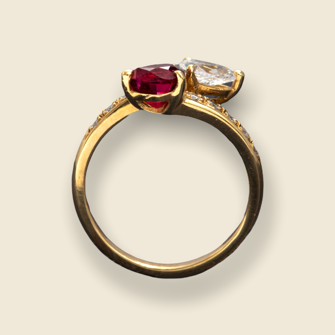 bague ancienne or jaune serpent diamants rubis