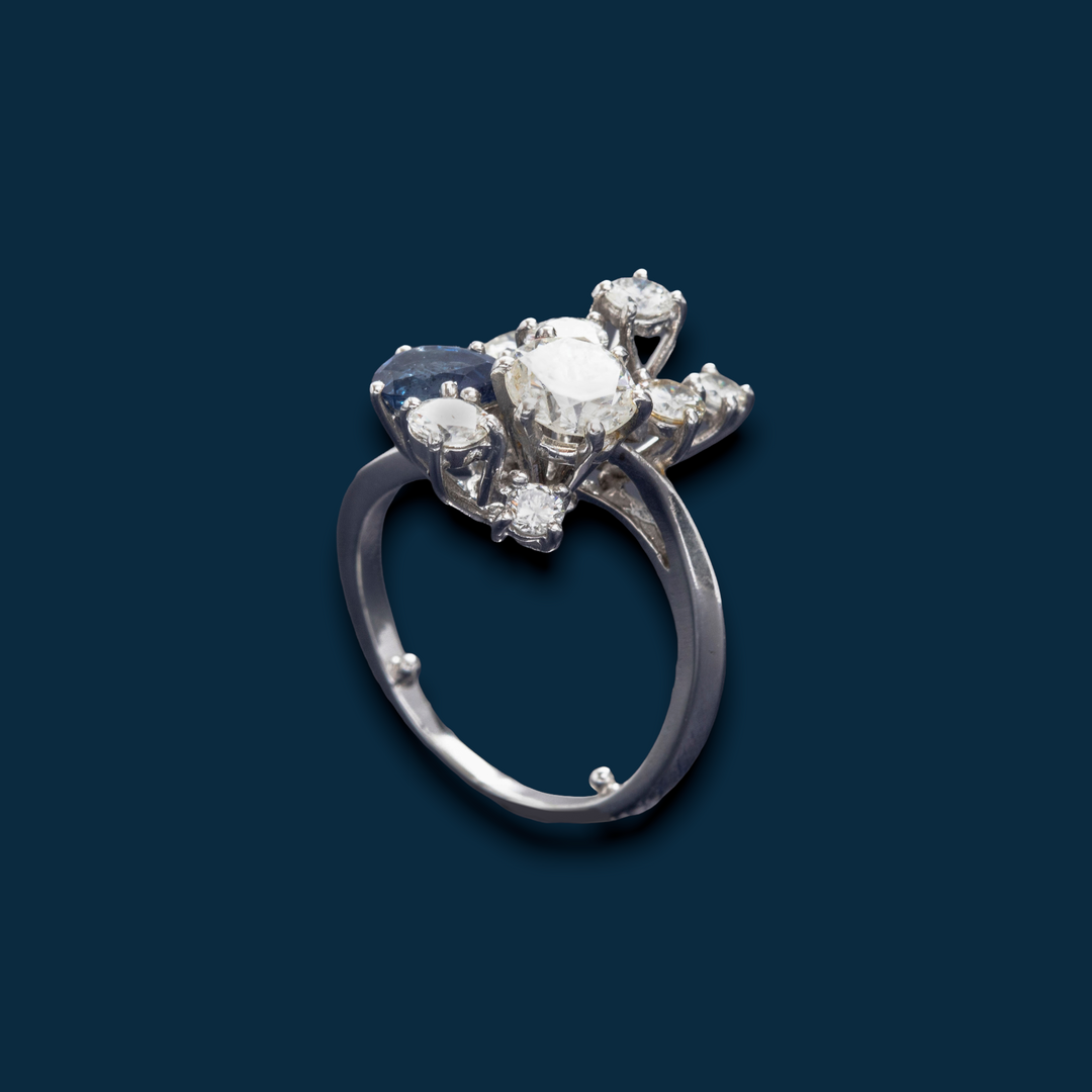 bague ancienne or gris saphir diamants fleur myosotis